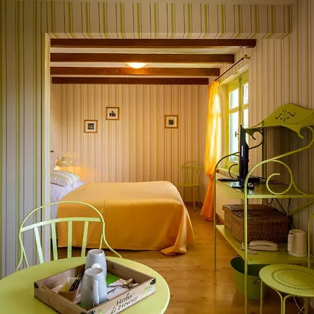 Logis Du Fel 2* Le Fel