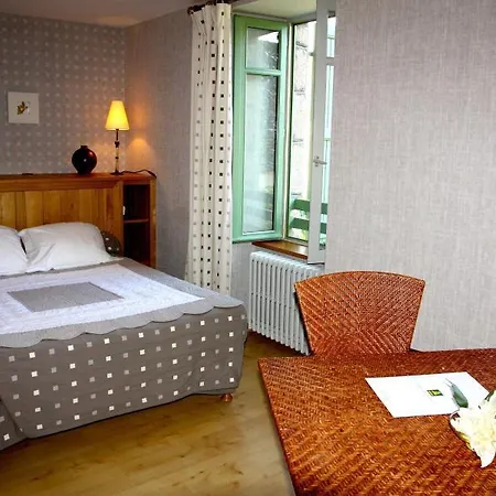 Hotel Logis Du Fel 2*