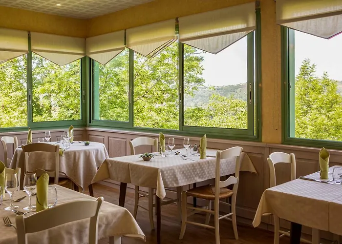 Logis Du Fel Hotell 2*